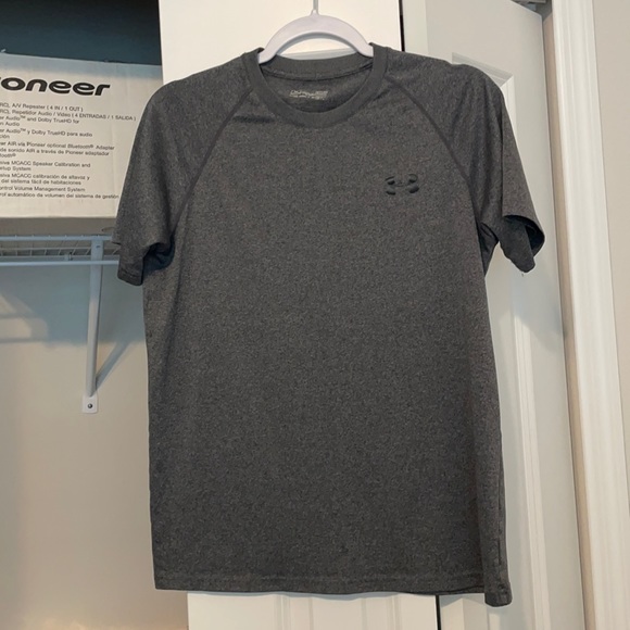 Gray tee shirt - Picture 1 of 1